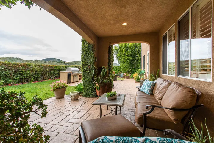 4230 Via Encanto - HsHProd-32