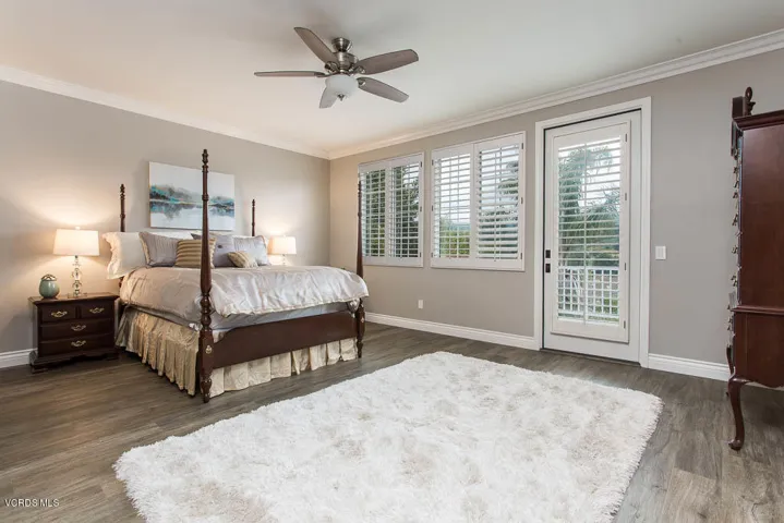 4230 Via Encanto - HsHProd-59