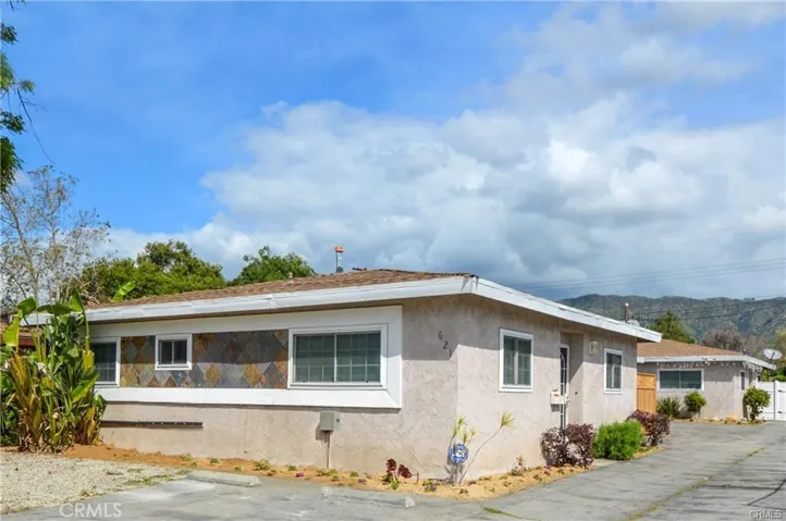 621 E Lemon Avenue, Glendora, California 91741