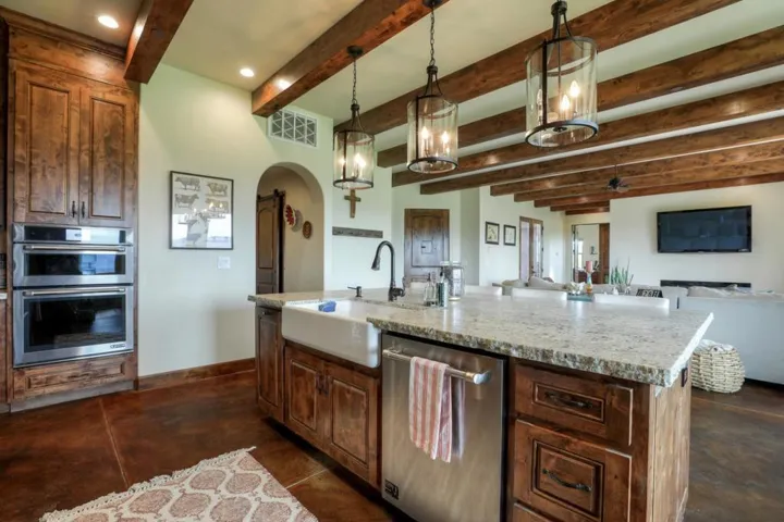 8535 Vista Court, Gilroy, California 95020