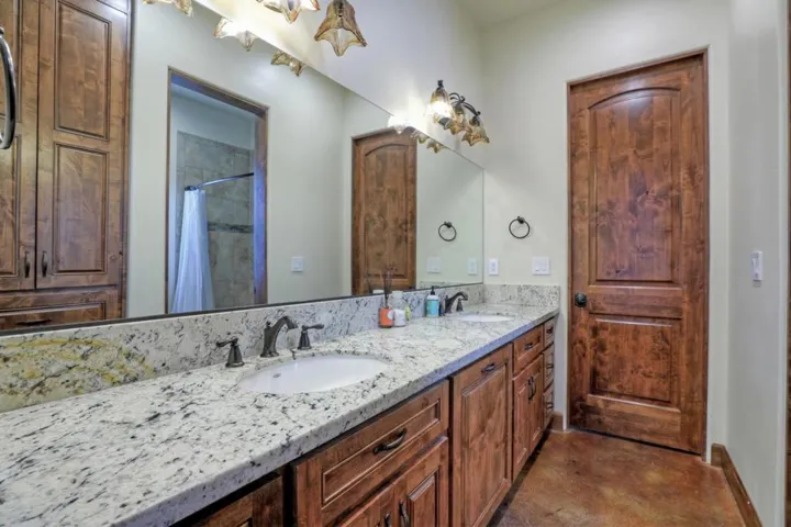 8535 Vista Court, Gilroy, California 95020
