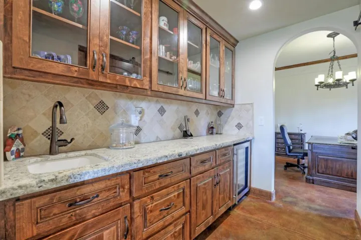 8535 Vista Court, Gilroy, California 95020