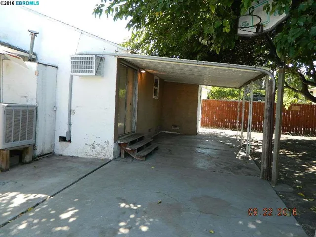 220 Madison Ave, Bay Point, California 94565