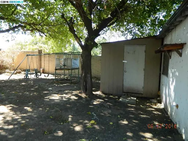 220 Madison Ave, Bay Point, California 94565