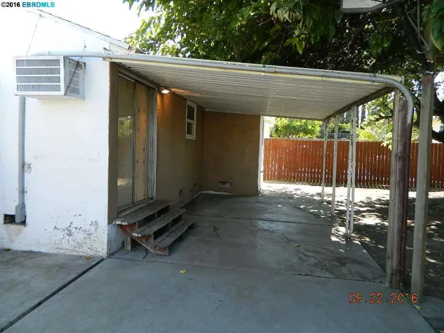 220 Madison Ave, Bay Point, California 94565