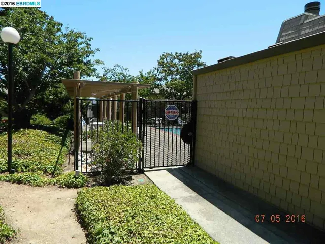 20111 W Ridge Ct 1, Castro Valley, California 94546