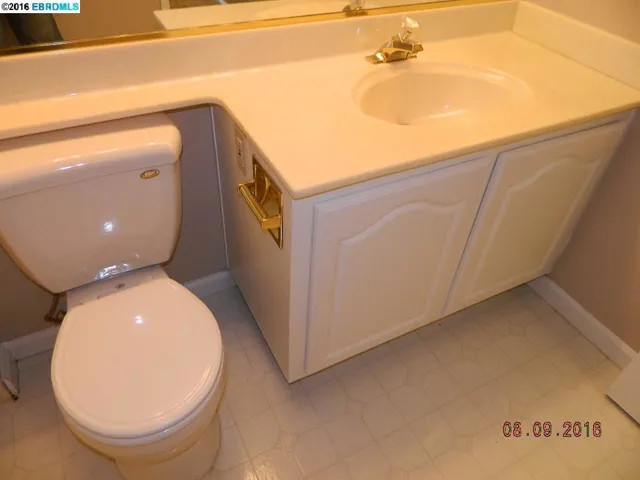 20111 W Ridge Ct 1, Castro Valley, California 94546