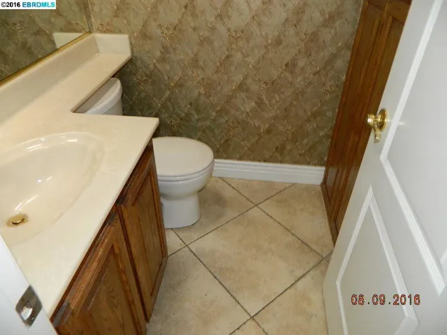 20111 W Ridge Ct 1, Castro Valley, California 94546