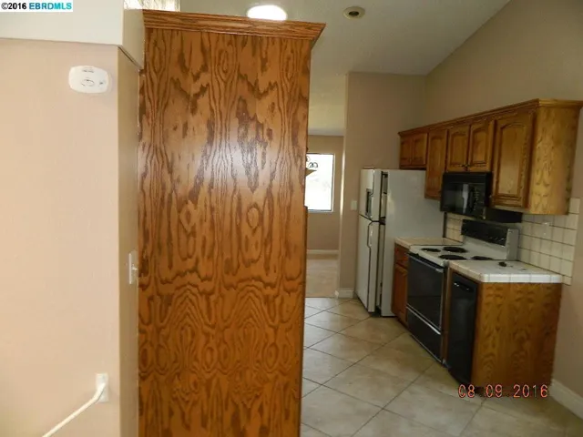 20111 W Ridge Ct 1, Castro Valley, California 94546