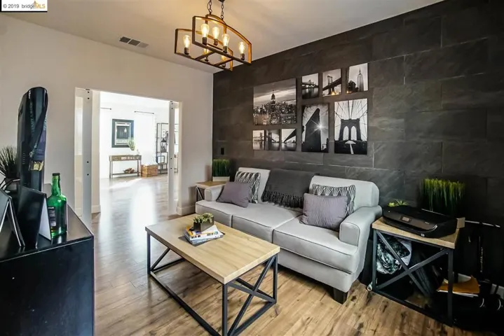 2048 Salice Way, Brentwood, California 94513