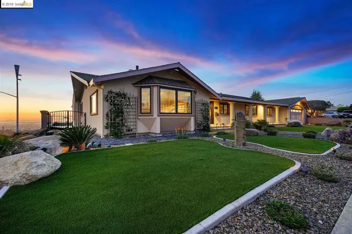 1726 Skyview, San Leandro, California 94577-6331