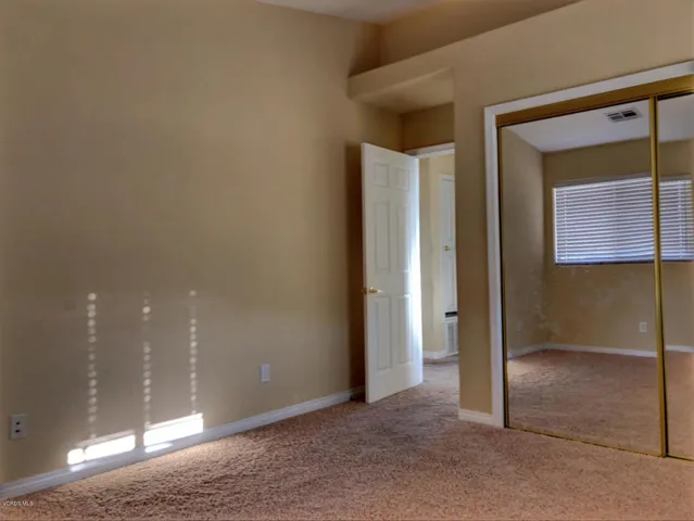 JPEG image 15