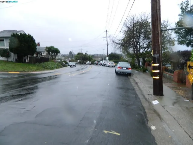 569 Colusa Ave, El Cerrito, California 94530-3328