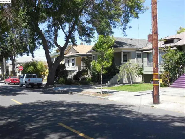 1329 66th St, Berkeley, California 94702-2617