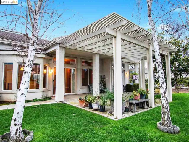 1808 Redwine Ter, Brentwood, California 94513