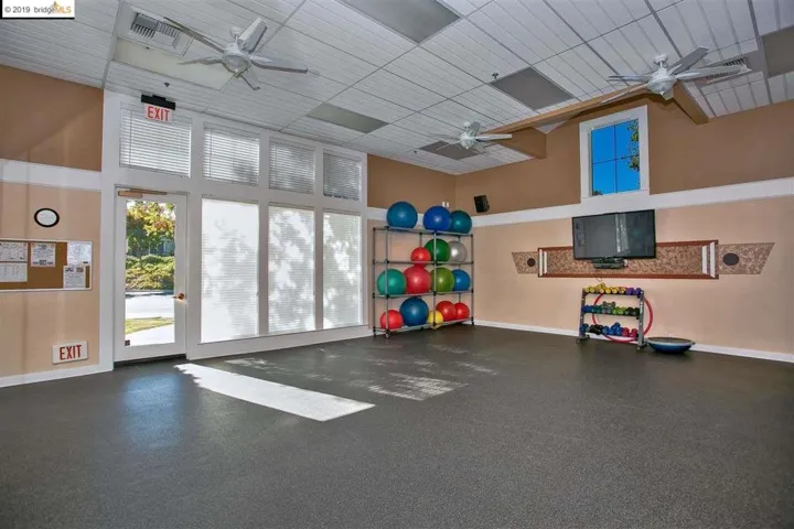 389 Earlham Way, Brentwood, California 94513