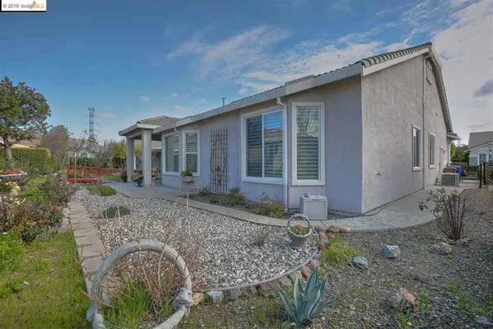 389 Earlham Way, Brentwood, California 94513