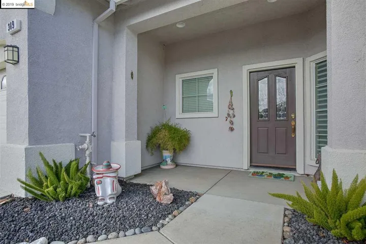 389 Earlham Way, Brentwood, California 94513