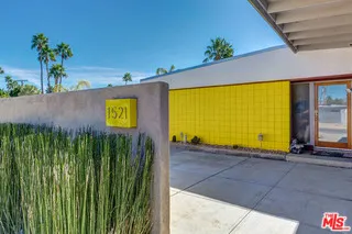 1521 E Via Roberto Miguel, Palm Springs, California 92262 home-pic-2