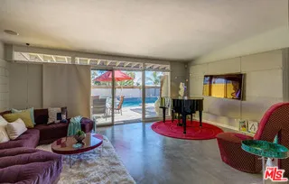 1521 E Via Roberto Miguel, Palm Springs, California 92262 home-pic-4