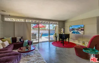 1521 E Via Roberto Miguel, Palm Springs, California 92262 home-pic-3