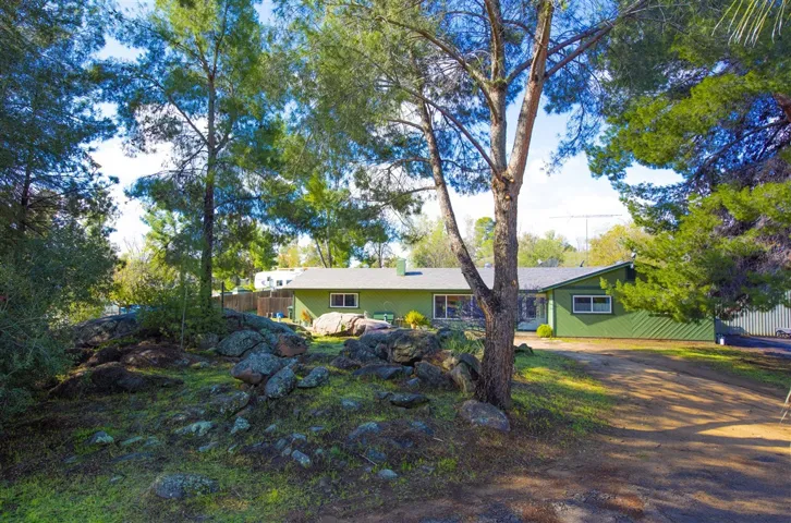 529 Amigos, Ramona, California 92065