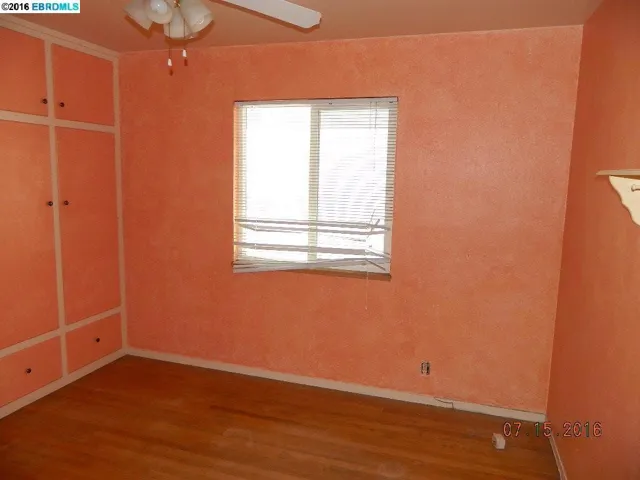 2511 Erskine Ln, Hayward, California 94545