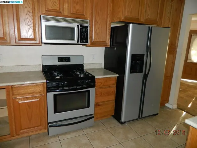 16158 Via Chiquita, San Lorenzo, California 94580