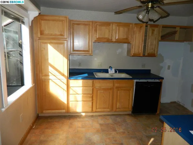 1115 Plaza Dr, Martinez, California 94553