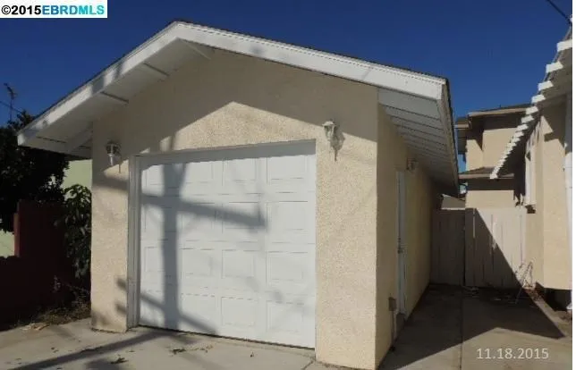 496 Meek Ave, Hayward, California 94541