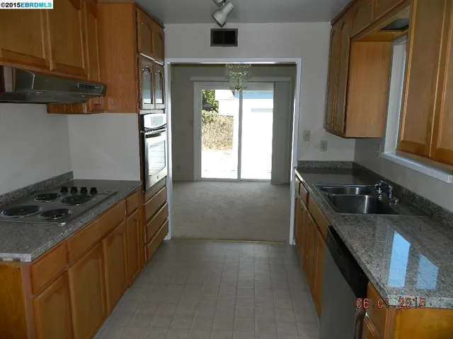 456 Pebble Dr, El Sobrante, California 94803