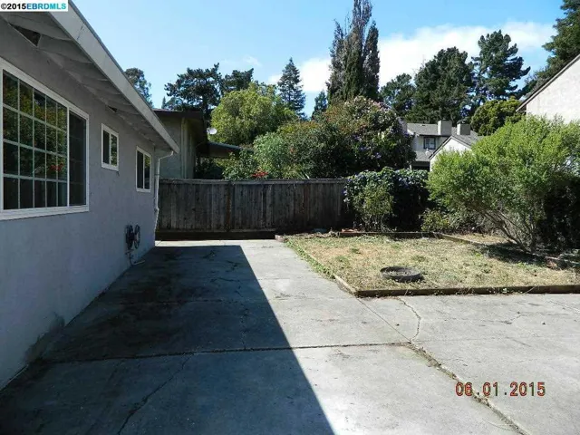 456 Pebble Dr, El Sobrante, California 94803