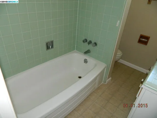 456 Pebble Dr, El Sobrante, California 94803