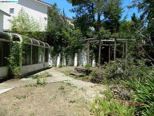 2850 Jennifer Dr, Castro Valley, California 94546