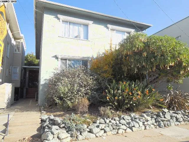 486 41st St, Oakland, California 94609-2540