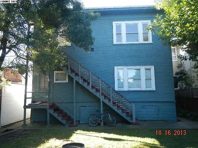 486 41st St, Oakland, California 94609-2540