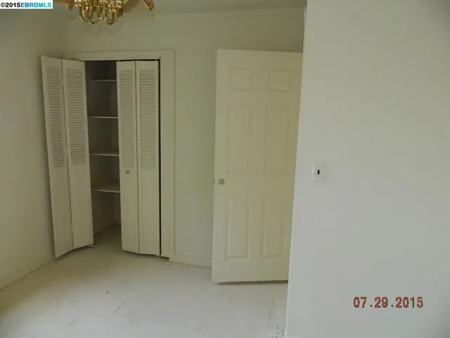 1560 Plaza Dr, San Leandro, California 94578