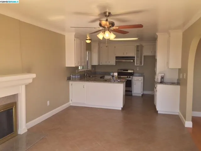 4240 Harbor View Ave, Oakland, California 94619
