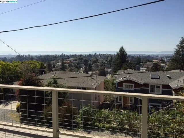 4240 Harbor View Ave, Oakland, California 94619