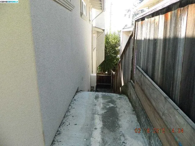 4240 Harbor View Ave, Oakland, California 94619