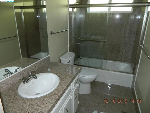 4240 Harbor View Ave, Oakland, California 94619