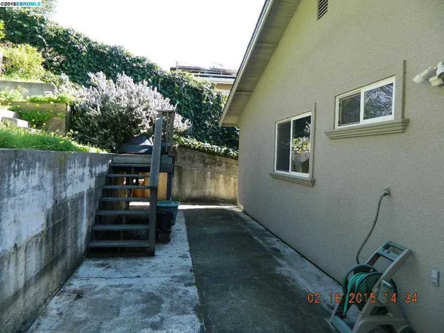 4240 Harbor View Ave, Oakland, California 94619