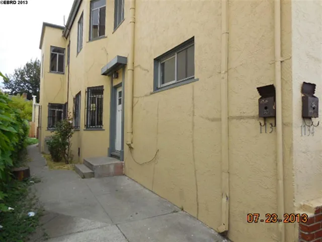 1138 International Blvd, Oakland, California 94606-4331