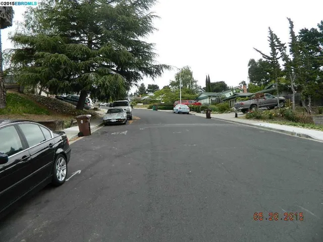 821 Tradewind Ln, Rodeo, California 94572