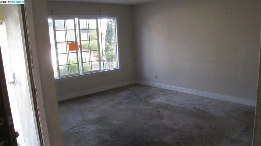821 Tradewind Ln, Rodeo, California 94572