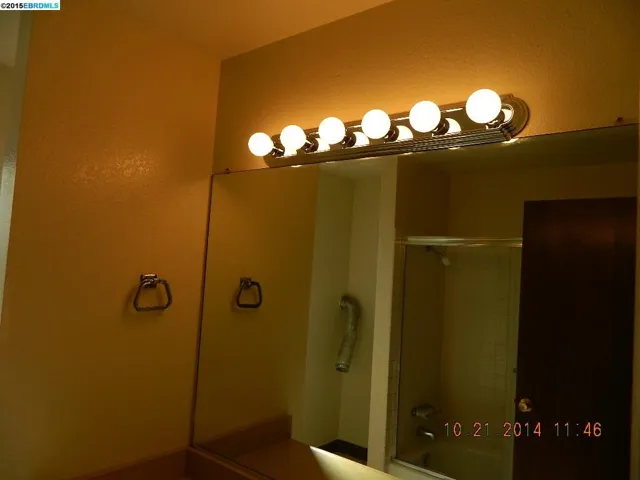 3500 Randolph Ave 2, Oakland, California 94602-1228