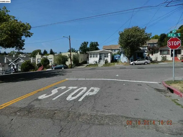 2029 16th Ave, Oakland, California 94606-4062