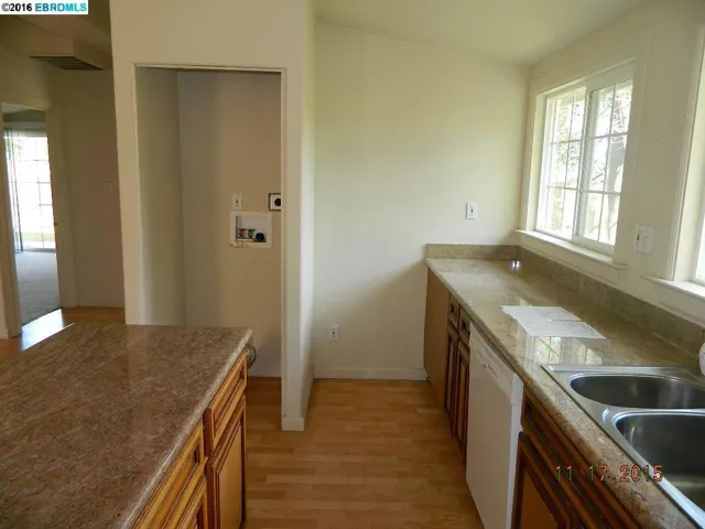 1546 Pleasant Ln, Lafayette, California 94549