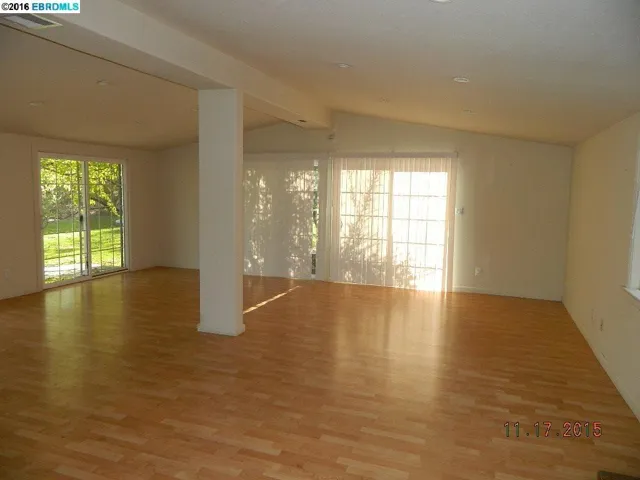 1546 Pleasant Ln, Lafayette, California 94549
