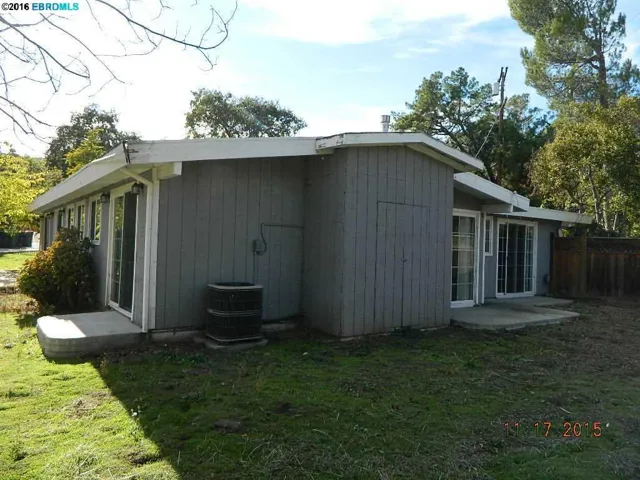 1546 Pleasant Ln, Lafayette, California 94549